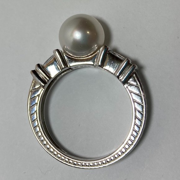 Cultured Freshwater Pearl (10mm) & Cubic Zirconia Ring In Sterling Silver 925 - Picture 4 of 8